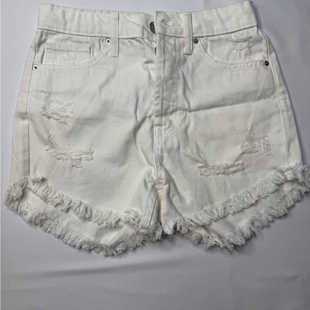 Highest Rise White Distressed Denim Shorts Size 2 / 26 Waist NWT